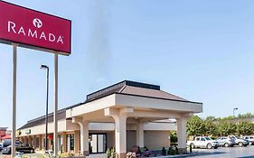 Ramada Inn Lebanon Tennessee